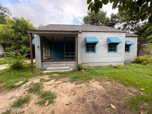 569 Villa Esta Cir, Macon, GA, 31206-1753 | Card Image
