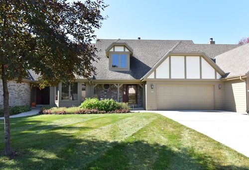 655 Mac Henry Cir, Brookfield, WI, 53045-3653 | Card Image