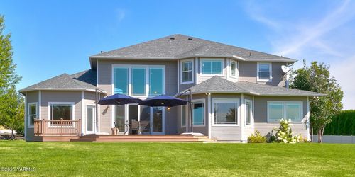 12003 Summit Haven Pl, Yakima, WA, 98908-9182 | Card Image