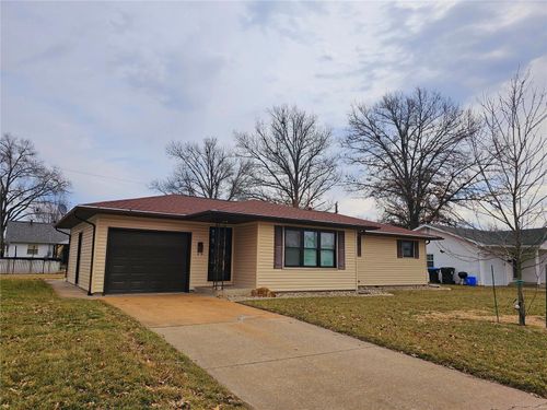 1112 Coral Street, Red Bud, IL, 62278 | Card Image