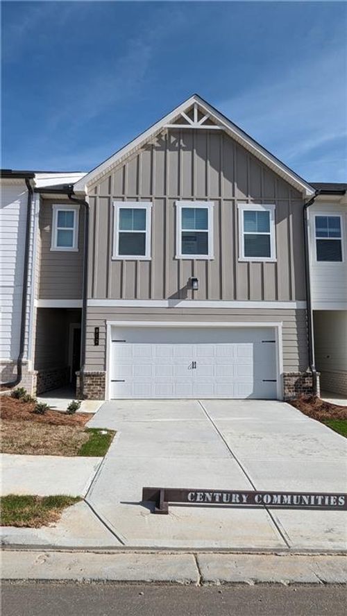 840 Point Place Dr, Loganville, GA, 30052-9306 | Card Image