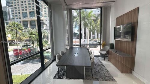 200-k-1200 Brickell Ave, Miami, FL, 33131-3214 | Card Image