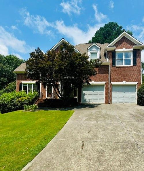 811 Valley Dr, Canton, GA, 30114-7723 | Card Image