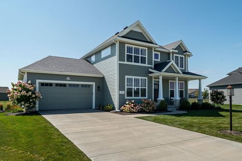 N61W21633 Legacy Trl, MENOMONEE FALLS, WI, 53051-7063 | Card Image