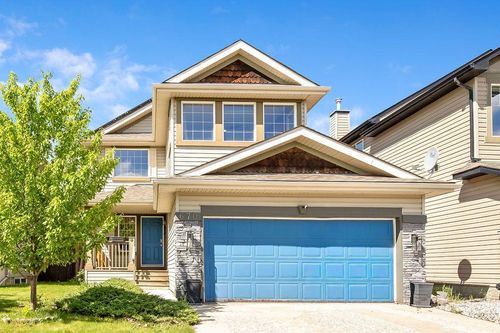 670 Chaparral Dr Se, Calgary, AB, T2X3V6 | Card Image