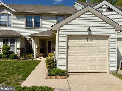 35 Fox Meadow Dr, Sicklerville, NJ, 08081-1141 | Card Image
