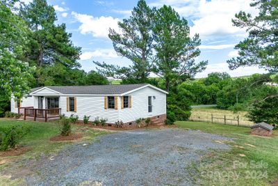 42318 Bowers Road, House other with 3 bedrooms, 2 bathrooms and null parking in Norwood NC | Image 2