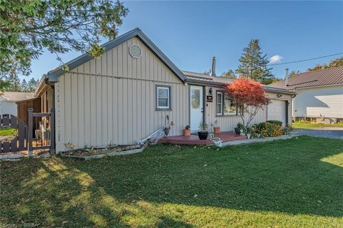 304 Talbot St, Courtland, ON, N0J1E0 | Card Image