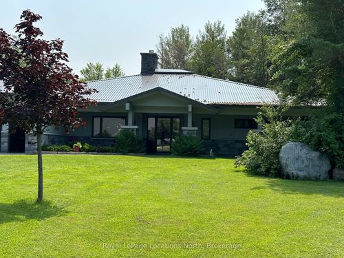 2263 Nottawasaga Dr, Clearview, ON, L0M1S0 | Card Image