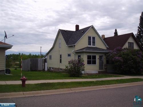 104 6th Ave S, Biwabik, MN, 55708-3055 | Card Image