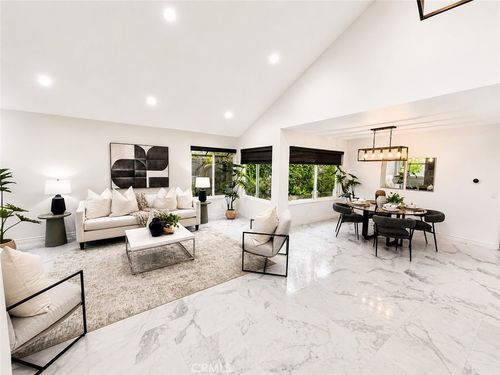 42 Almond Tree Ln, Irvine, CA, 92612-2230 | Card Image