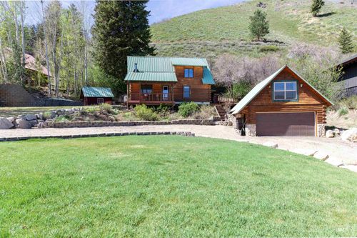 807 S Twin Pine Dr, Pine, ID, 83647-5346 | Card Image