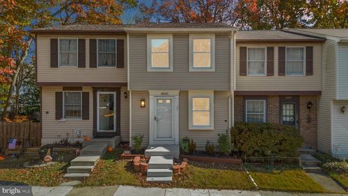 8433 Sugar Creek Ln, SPRINGFIELD, VA, 22153-3850 | Card Image