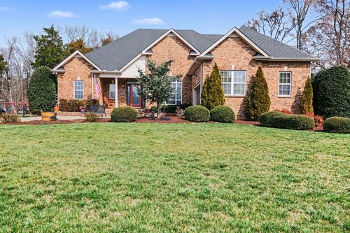 5010 Stonewood Dr, Smyrna, TN, 37167-5885 | Card Image