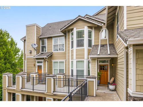 3595 Summerlinn Dr, West Linn, OR, 97068-5196 | Card Image