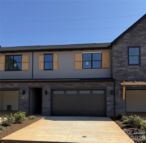 25019 Sprenger Dr, Cornelius, NC, 28031-7820 | Card Image