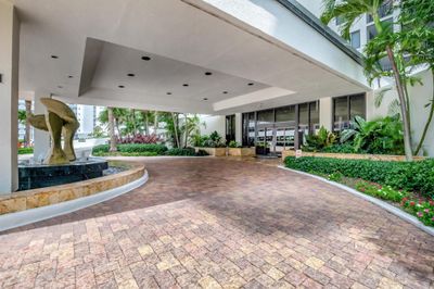 6-G - 3400 S Ocean Boulevard, Condo with 2 bedrooms, 2 bathrooms and null parking in Highland Beach FL | Image 3