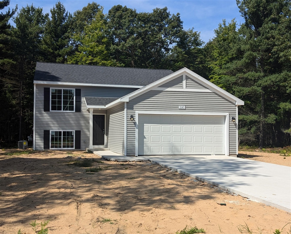 Angelwood Dr, Muskegon, MI 49445