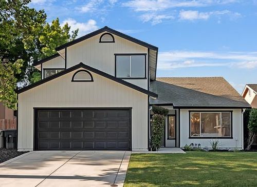 5912 Sawyer Cir, Sacramento, CA, 95823-6900 | Card Image