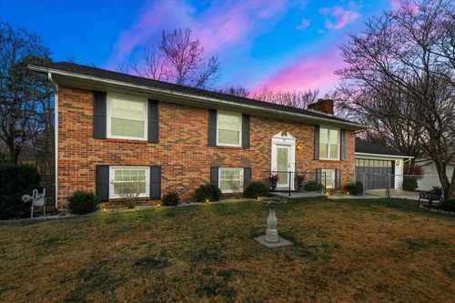 179 Meadow Lark Cir, Corbin, KY, 40701-6561 | Card Image