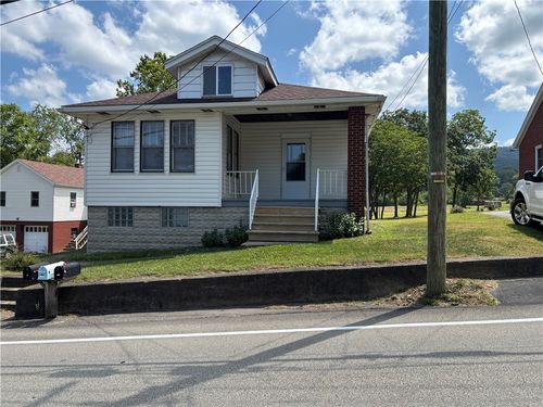 264 Hopwood Fairchance Rd, Uniontown, PA, 15401-6510 | Card Image