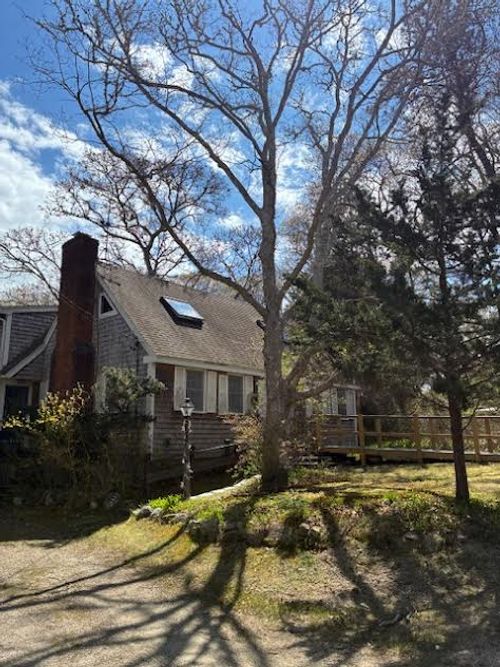 318 Lamberts Cove Rd, West Tisbury, MA, 02575-5344 | Card Image