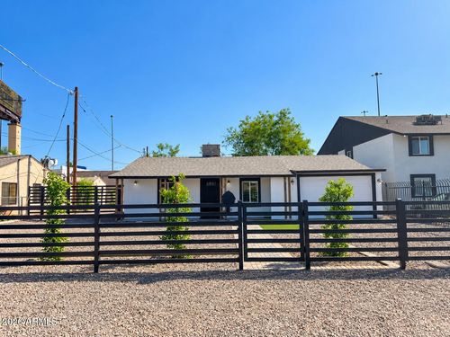 6823 N 25th Drive, Phoenix, AZ, 85017 | Card Image