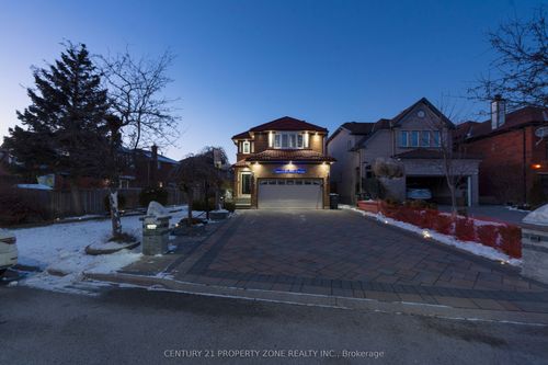 2565 Scarth Crt, Mississauga, ON, L5M5L2 | Card Image