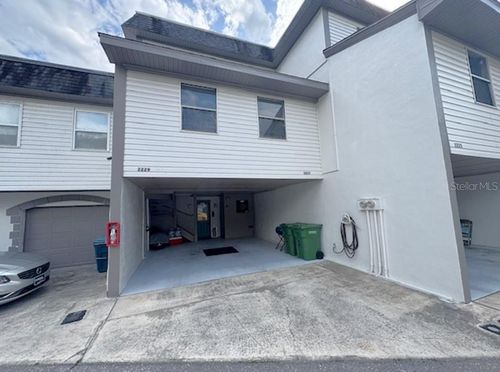 2227 9th St Se, WINTER HAVEN, FL, 33880-4703 | Card Image