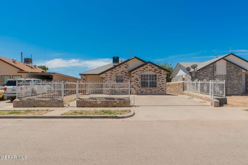 11924 Kings Guard Dr, El Paso, TX, 79936-0804 | Card Image