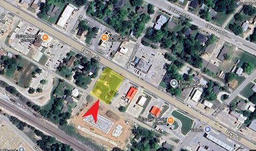 400 E Wise St, Bowie, TX, 76230-5119 | Card Image