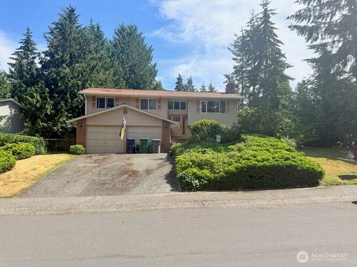 5004 99th St Sw, Mukilteo, WA, 98275-4240 | Card Image