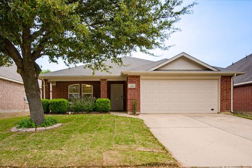 1525 Wickham Dr, Burleson, TX, 76028-0251 | Card Image