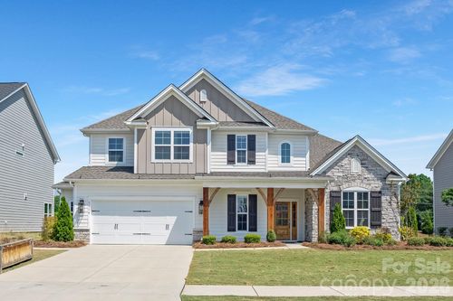 3814 Dahlia Dr, Harrisburg, NC, 28075-0480 | Card Image