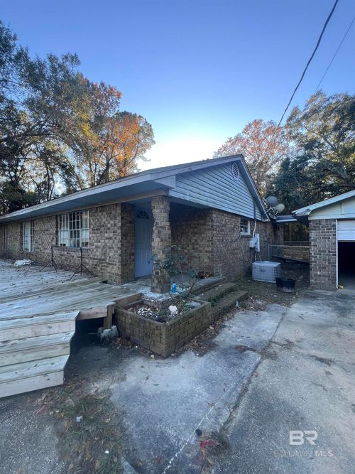 11260 Dauphin Island Pkwy, Theodore, AL, 36582-7618 | Card Image