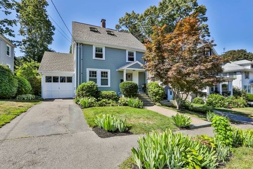 55 Concord Ave, Milton, MA, 02186-1116 | Card Image