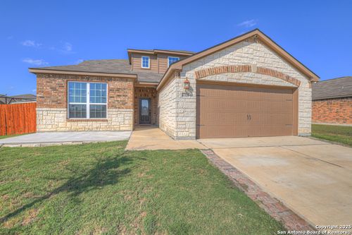 6370 Daisy Way, New Braunfels, TX, 78132-5311 | Card Image