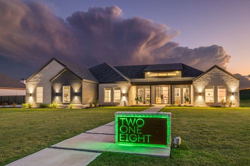 218 Spring Gap Ave, Abilene, TX, 79606-1282 | Card Image