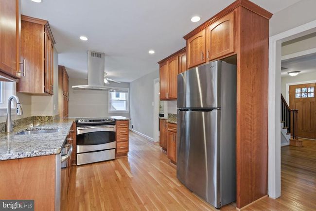 1904 Sawyer Pl, House other with 4 bedrooms, 3 bathrooms and null parking in MCLEAN VA | Image 22