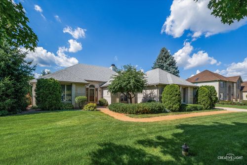 63 N Royal Oaks Dr, Bristol, IL, 60512-9700 | Card Image