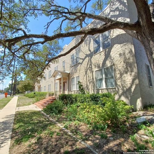 127 W Magnolia Ave, San Antonio, TX, 78212 | Card Image