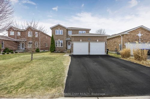141 Arnold Cres, Angus, ON, L3W1B6 | Card Image
