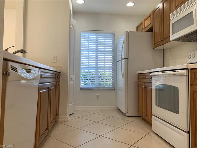 APT-1501 - 12020 Rain Brook Ave, Townhouse with 2 bedrooms, 3 bathrooms and null parking in FORT MYERS FL | Image 4