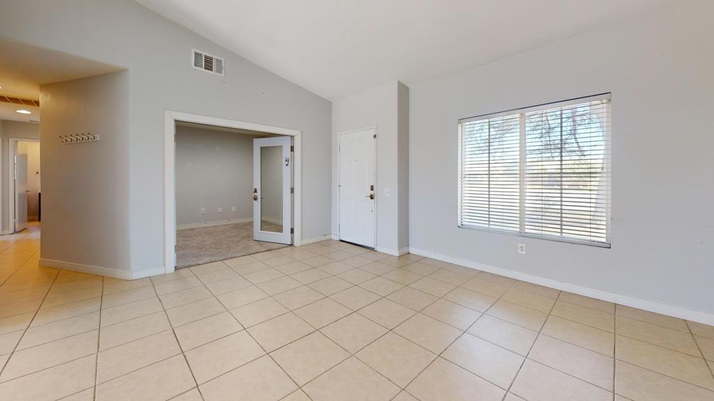 Residential Lease in Indio 4