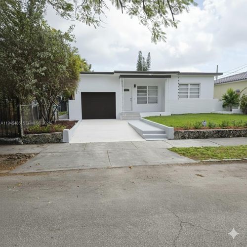 75 Sw 32nd Court Rd, Miami, FL, 33135-1124 | Card Image