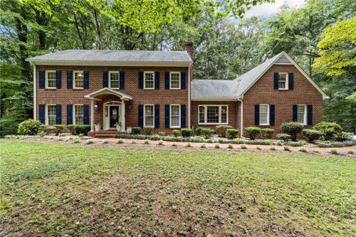 2050 Huntington Woods Dr, Lexington, NC, 27295-8705 | Card Image