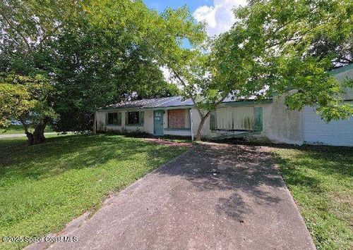 1712 Apache St Ne, Palm Bay, FL, 32907-5612 | Card Image