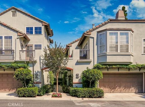 43 Auvergne, Newport Coast, CA, 92657-1028 | Card Image