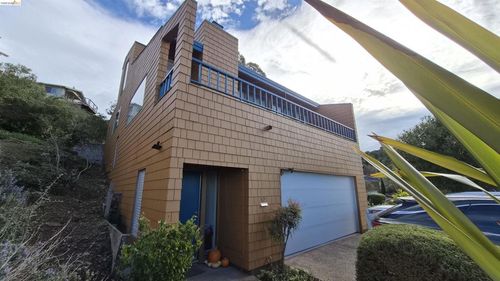 10 Sereno Cir, Oakland, CA, 94619 | Card Image
