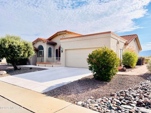 14380 N Choctaw Dr, Oro Valley, AZ, 85755-6667 | Card Image